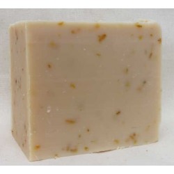 Savon Calendula - Savon hydratant au calendula, lait de chèvre et karité brut premium. Apaisant et nourrissant, idé